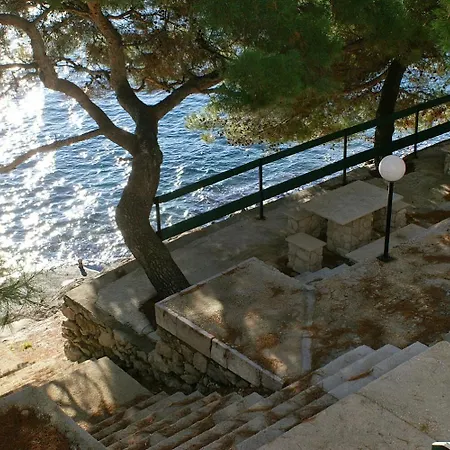 Apartamento Seaside With A Swimming Pool Puntinak, Brac - 769 Selca (Brac)